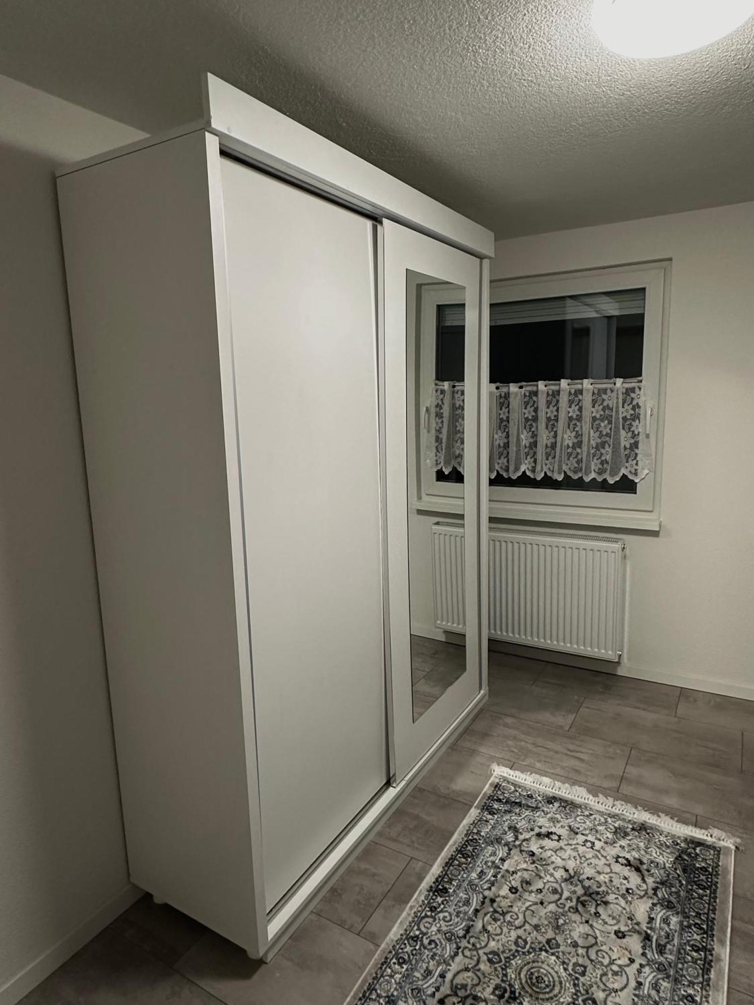 Neue Stilvolle In Appartement